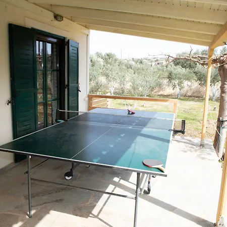 Virvi - Cozy Seaside In Holiday home Porto Heli